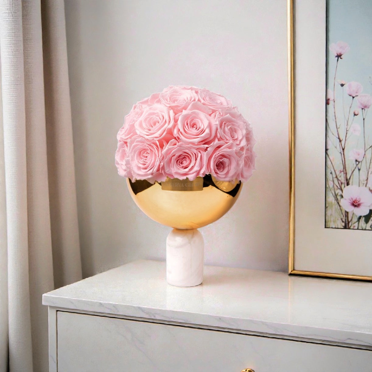 Decor mit ewigen Rosen Arrangements