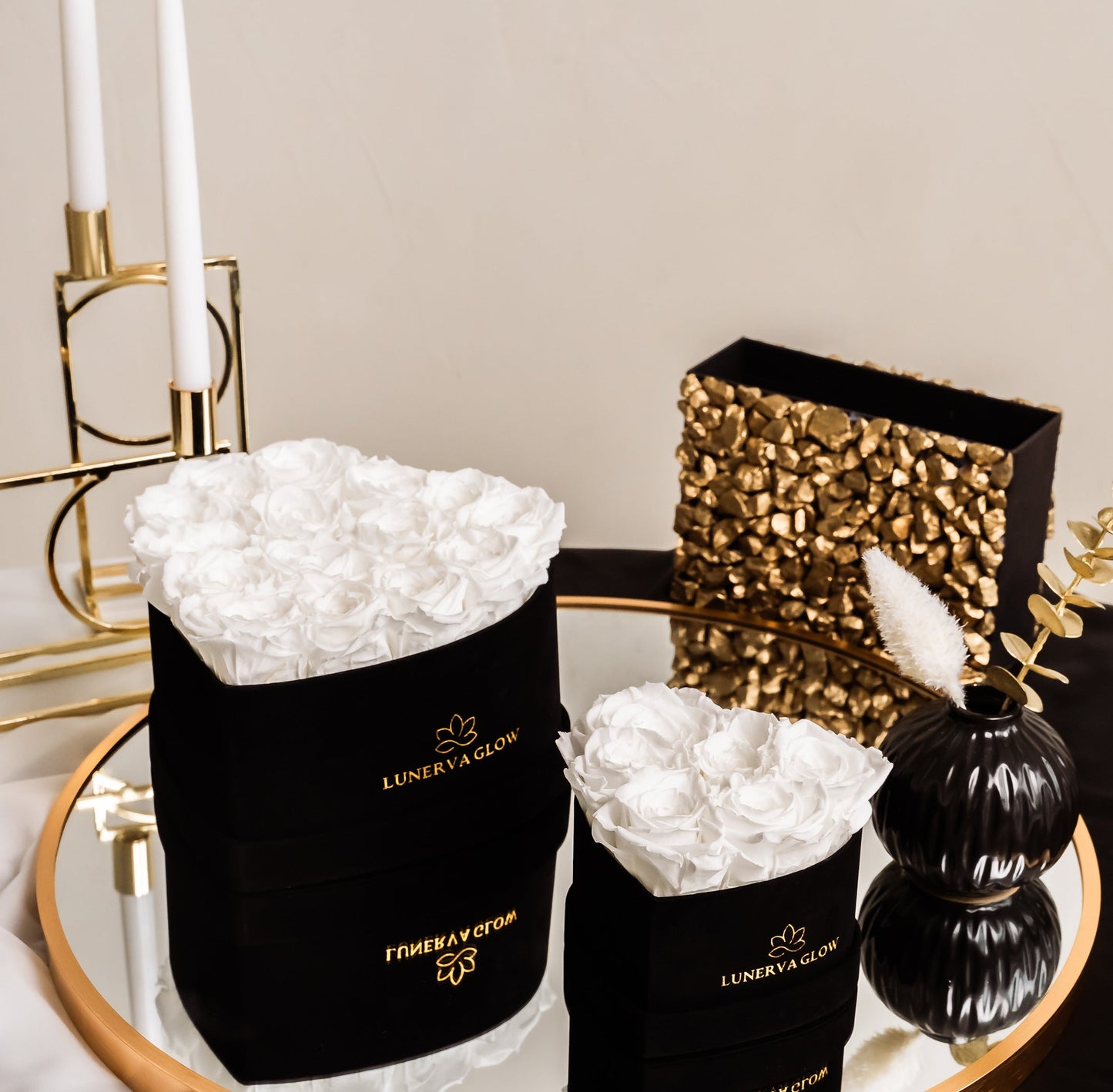 Black Velvet Heartbox |White|S