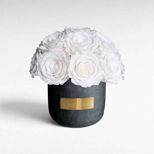 Black Solid Beton Vase XS|White