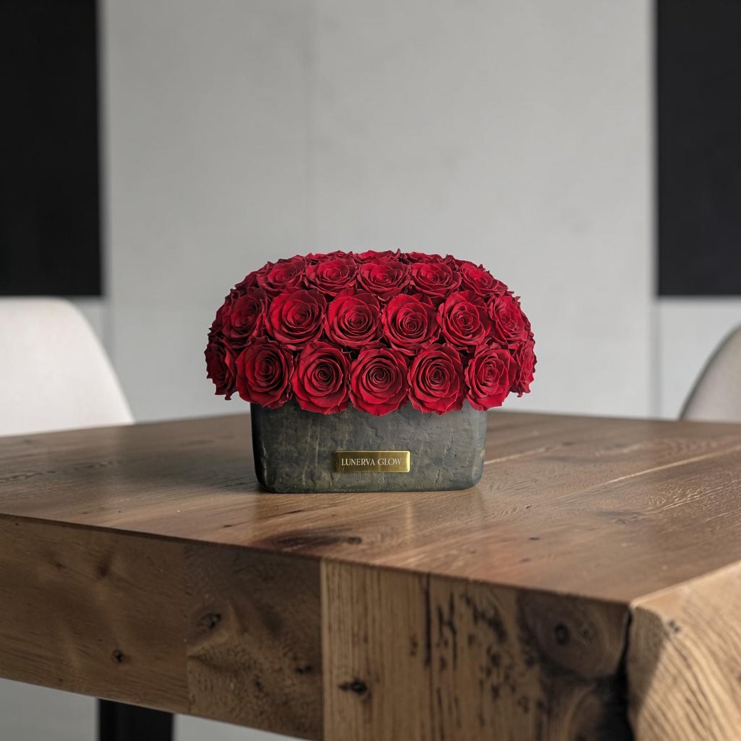 Black-Gold Oval Vase| Royal Red