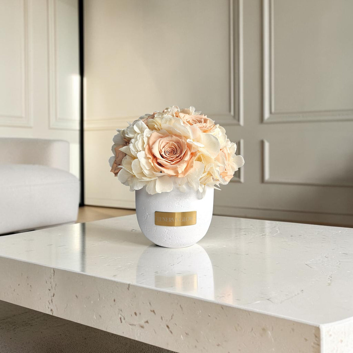 Solid Vase Hydrangea Mix |Nude
