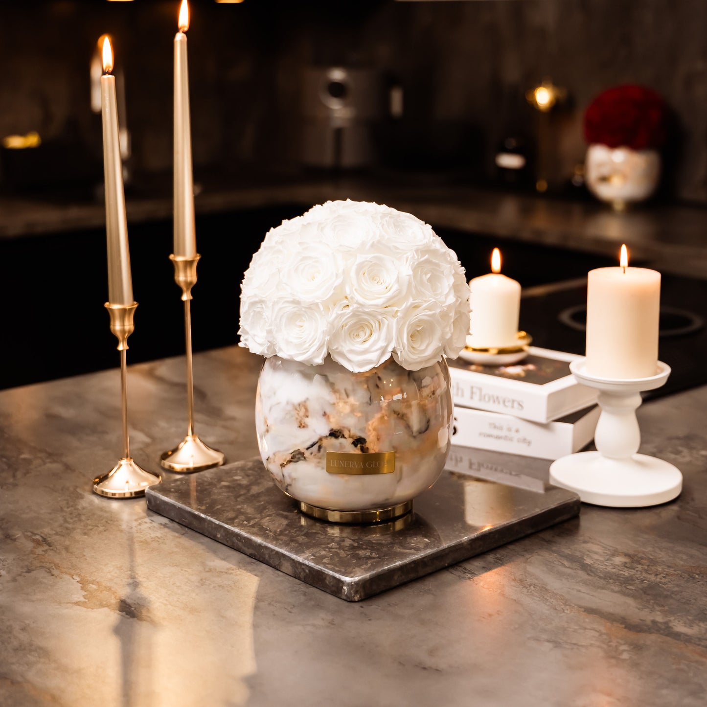 Premium White Marble Metal -Vase Infinity Rose | White |M