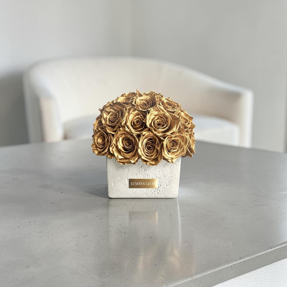 Beton Oval Vase XS|Metallic Gold