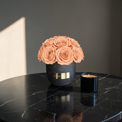 Black Solid Vase S|Peach