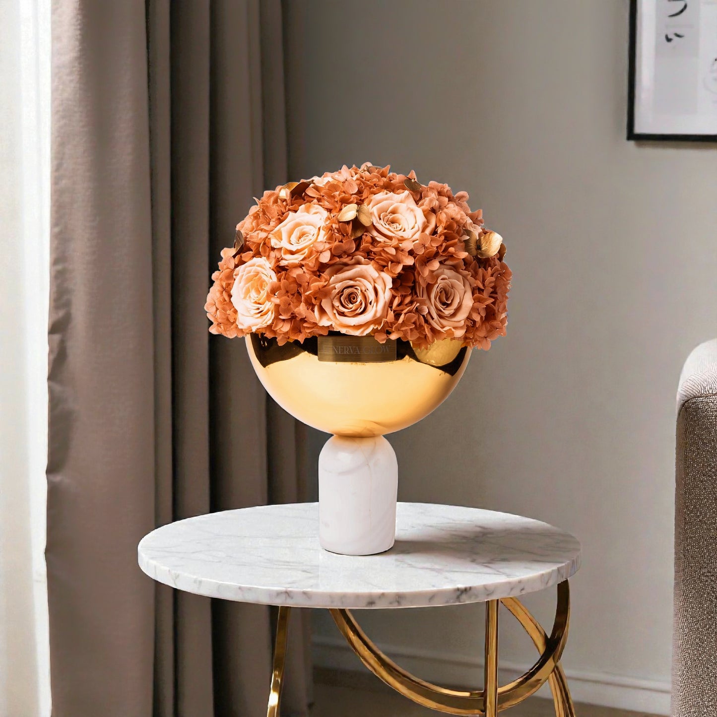 Peach Blumen Mix in weißer Marmor Bowl Vase | LUNERVA GLOW 