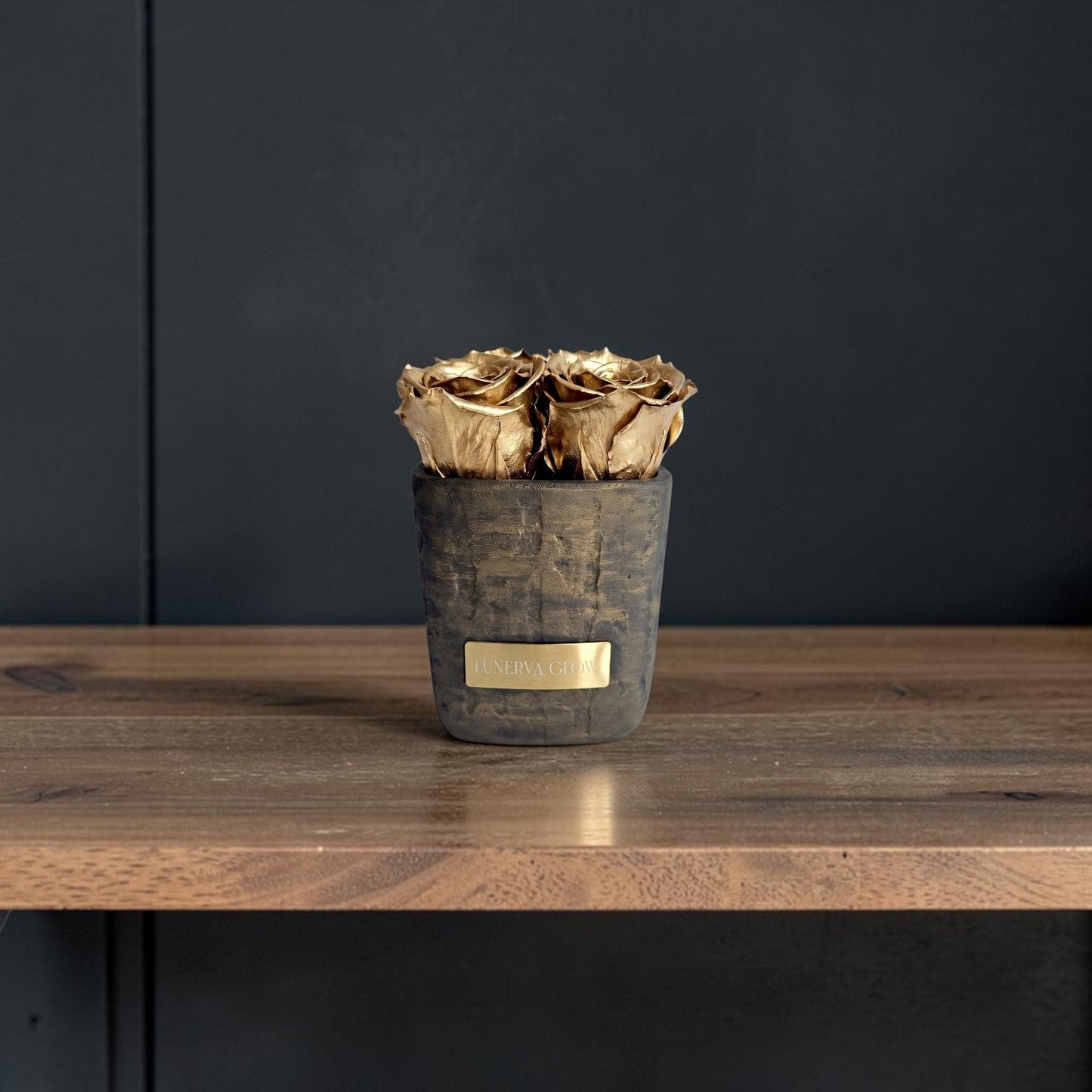 Square Vase Gold/Black| Gold
