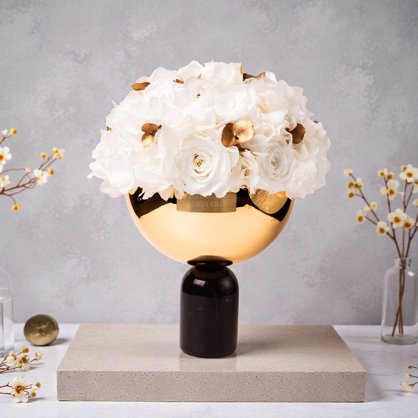 Black Marble Bowl Flowermix |White|M