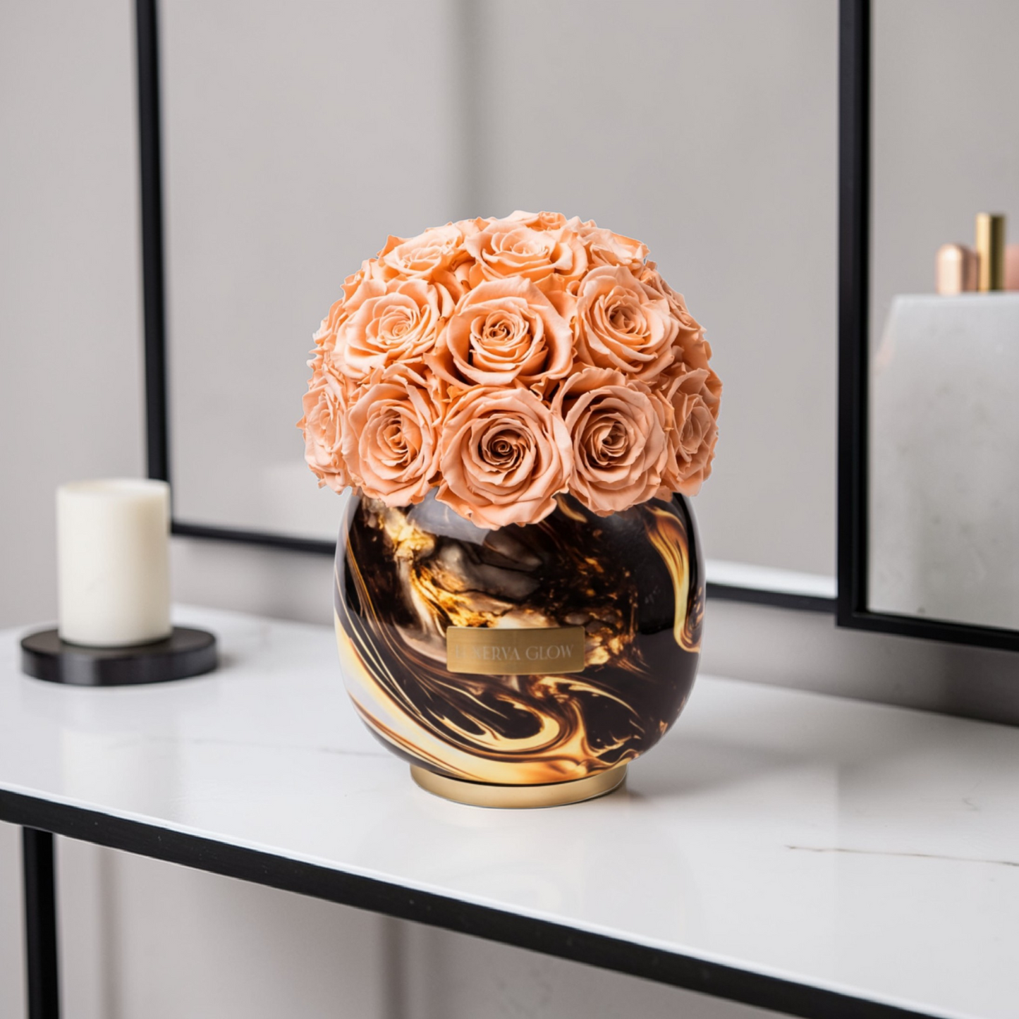 Black Metal Vase |Peach|M