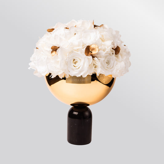 Moderne Bowl Vase aus Marmor und goldene Metallschale mit konservierten Blumen Mix als elegantes Deco - LUNERVA GLOW 