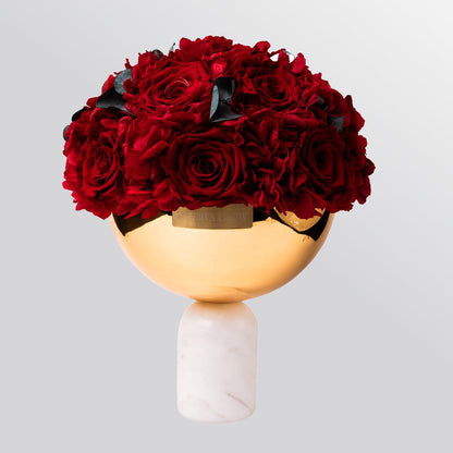 Weiße Infinity Blumen Vase aus Marmor, elegante Decor | LUNERVA GLOW 